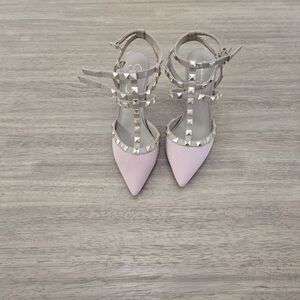 Jessica Simpson Blush Pink Studded Heels